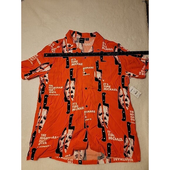 Halloween Michael Myers Mens XL Graphic Print Camp Shirt Short Sleeve NWT - Picture 3 of 6